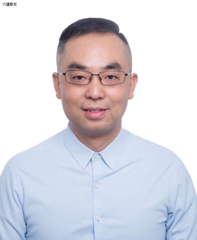 陈艳明.jpg