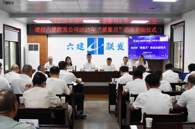 全景_副本(1).jpg 全景_副本(1).jpg